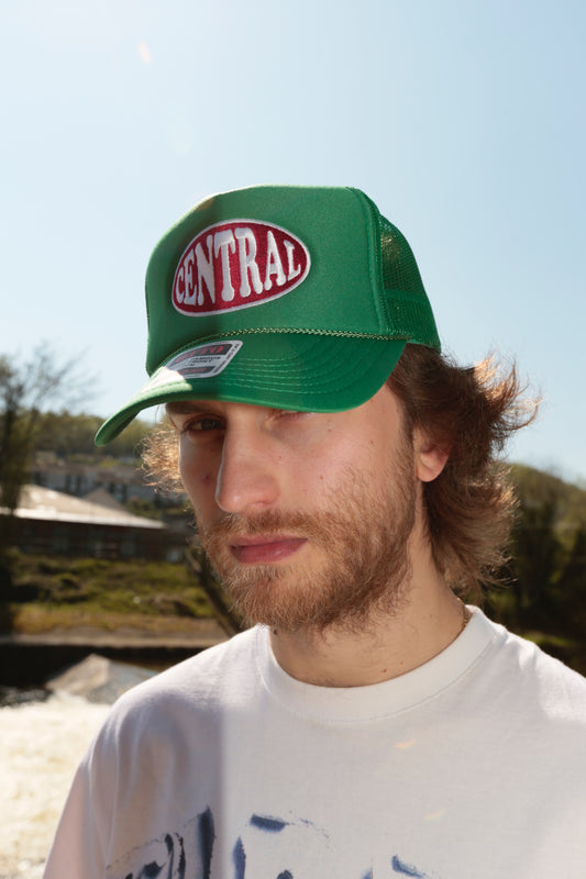 Oval Trucker